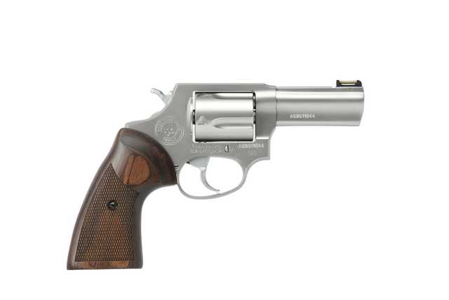 Guns & Firearms