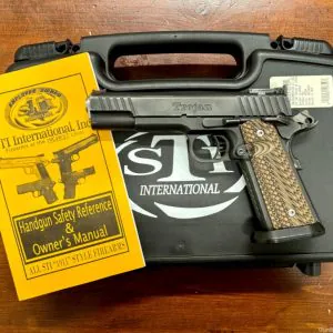 STI Trojan 1911 in .40 - completely tuned, no expense spared, 18 mags